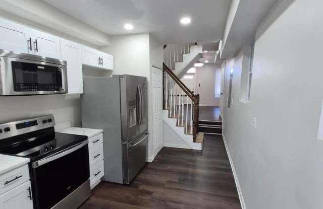 2015 E FAIRMOUNT Avenue photos photos