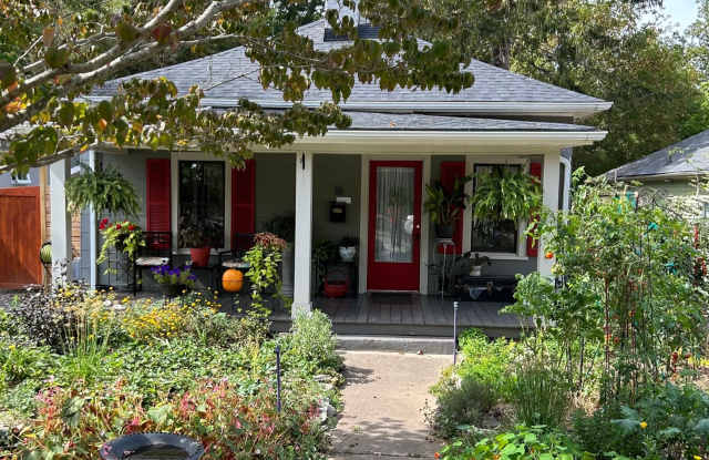 16 Murdock Ave photos photos