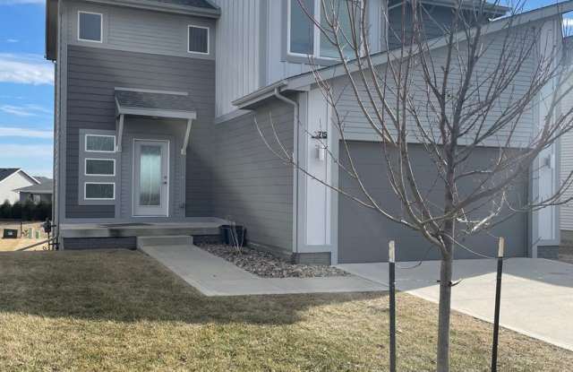 Beautiful newer home in West Des Moines - Waukee School Dist! photos photos