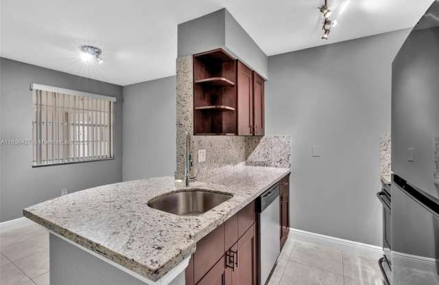 2880 N Oakland Forest Dr photos photos