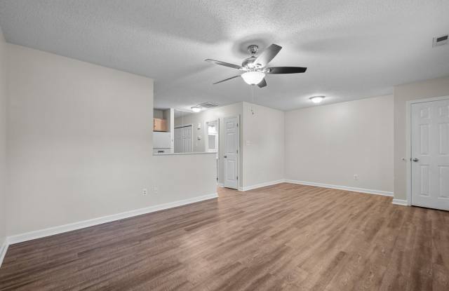 Welcome to Marlene Drive! Gallery 4