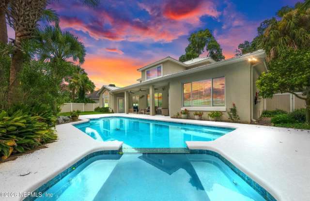 38 TALLWOOD Road Gallery 1