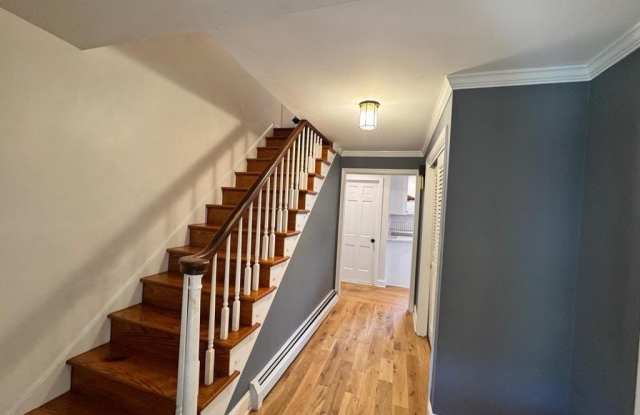 765 FARNUM ROAD Gallery 2