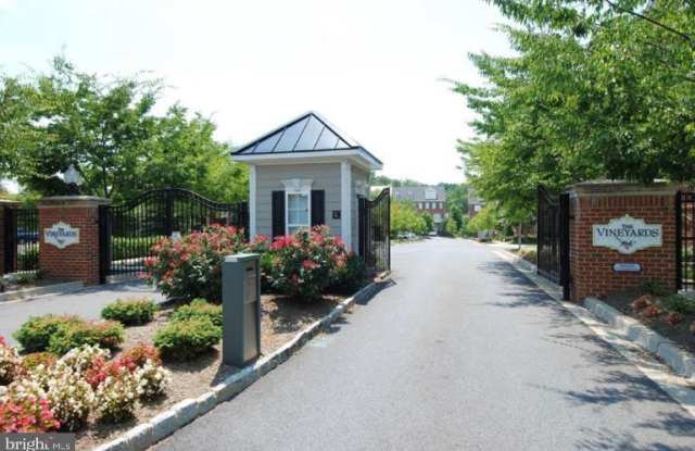 2727 CABERNET LANE Gallery 3