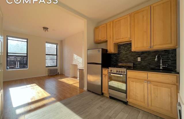 30 Cornelia Street photos photos