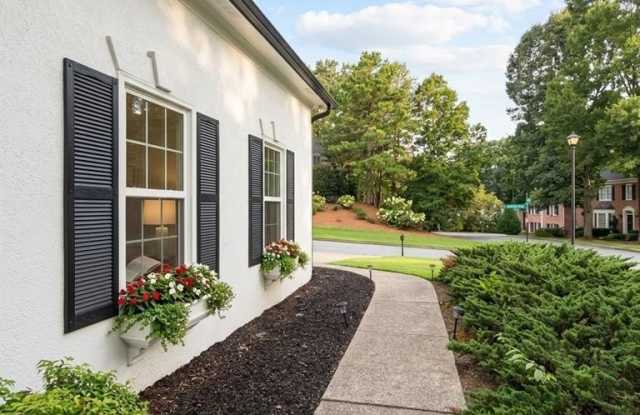 5620 Ashewoode Downs Drive Gallery 3