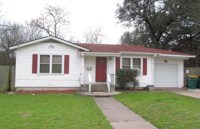 3 BEDROOM CLOSE TO UMHB photos photos