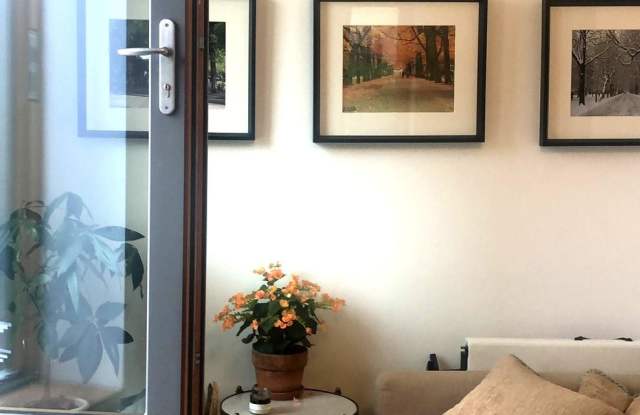 583 Lincoln Place Gallery 4