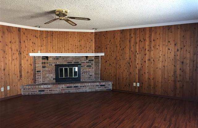 3305 Holly Lane Gallery 2