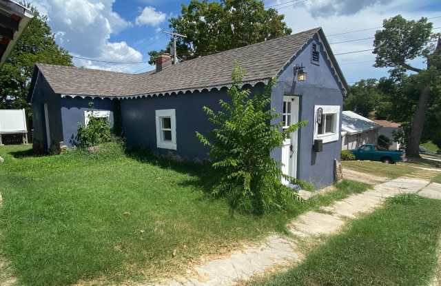 Single Family Home in Downtown Branson photos photos