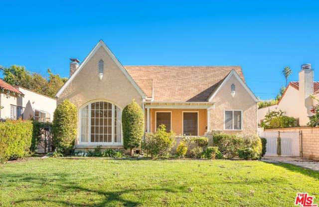 162 N Citrus Ave photos photos