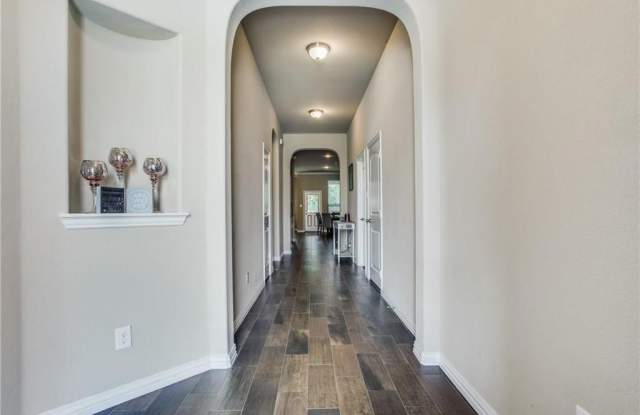 4004 Crosstrees Drive Gallery 3