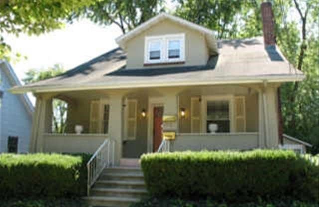81 Gates Avenue - 81 Gates Avenue, River Edge, NJ 07661