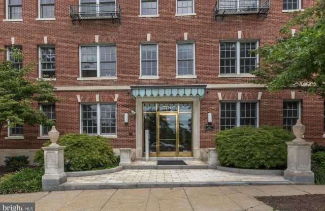 2229 BANCROFT PLACE NW Gallery 2