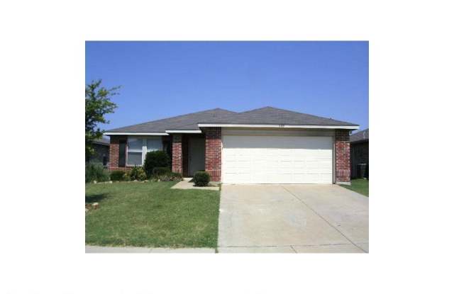 5309 Royal Burgess Dr - 5309 Royal Burgess Drive, Fort Worth, TX 76135