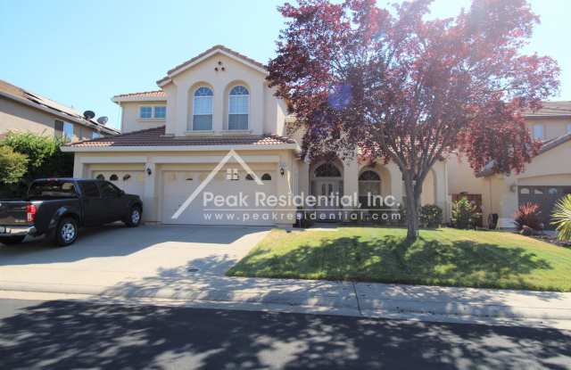 Spacious 4bd/3ba Rocklin Home With Bonus Room and 3 Car Garage! photos photos