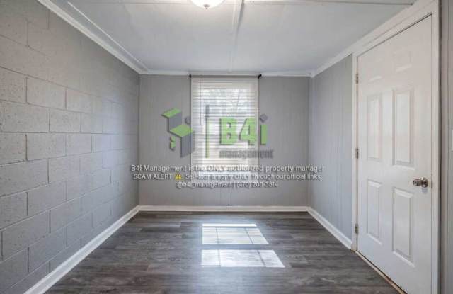 1205 Spring Street Gallery 4