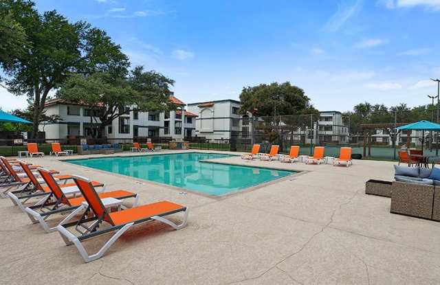 Mateo Apartment Homes Gallery 1