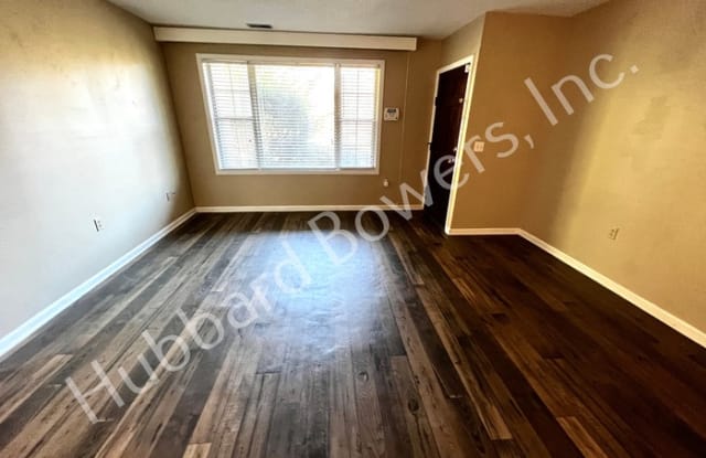 3739 Oakleaf Road Gallery 2