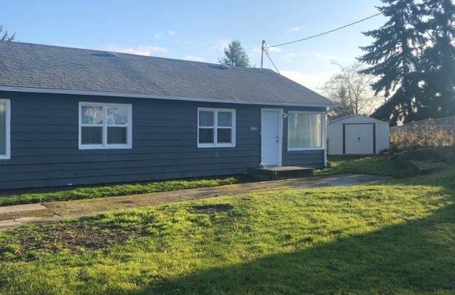 1055 Chestnut St Unit B - 1055 Chestnut Street, Bremerton, WA 98310