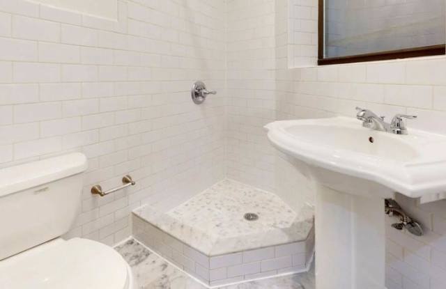 610 East 9th Street Gallery 4