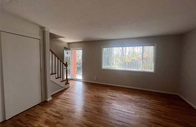 1604 Briarcliff Road Gallery 3