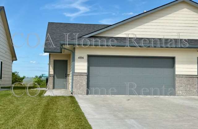 Maize Duplex photos photos
