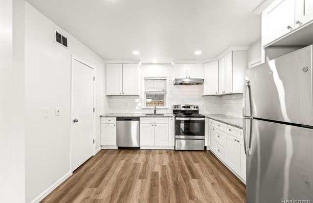 56 ORCHARD Avenue Gallery 4