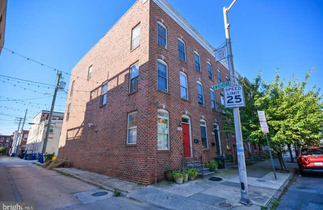 2119 E FAIRMOUNT Avenue Gallery 3