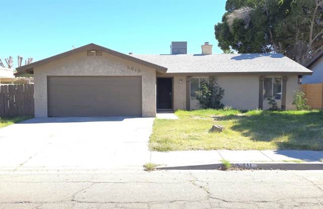 2519 S 18 AVE photos photos