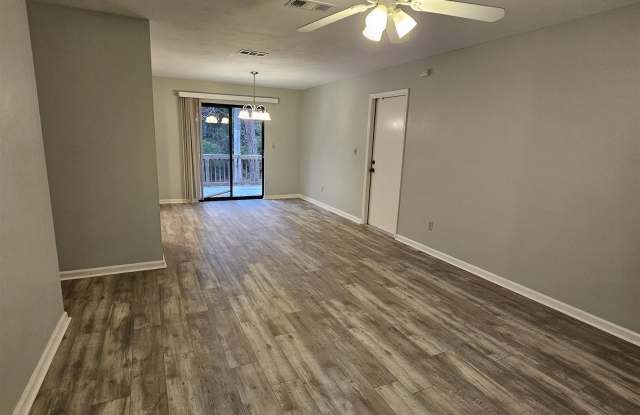 8224 Hunters Ridge Trail Gallery 3
