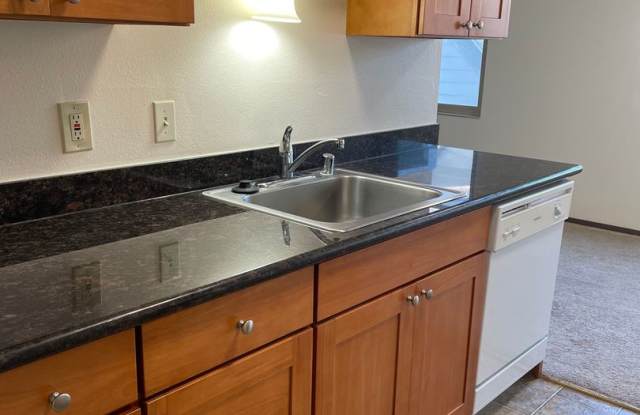 Wingate Apartments Gallery 3