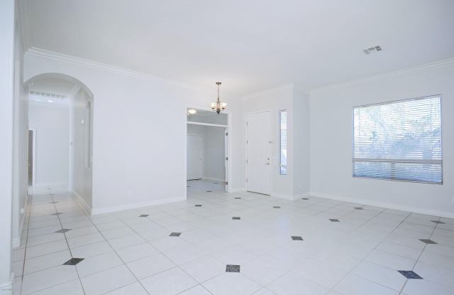 6227 E JUNIPER Avenue Gallery 4