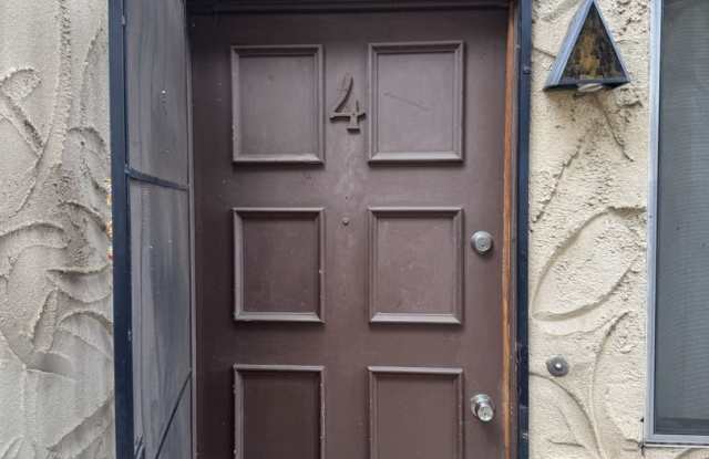 2-bedroom, 1.5-bath townhouse in El Cajon photos photos 2-bedroom, 1.5-bath townhouse in El Cajon photos photos