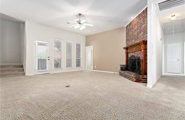 1103 Arthurs Court Gallery 4