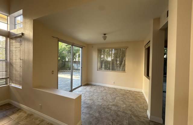 13 Oakcliff Drive Gallery 3