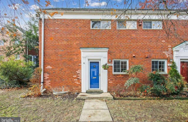 3139 MARTHA CUSTIS Drive Gallery 2