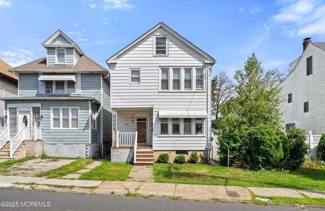 56 Ford Avenue photos photos