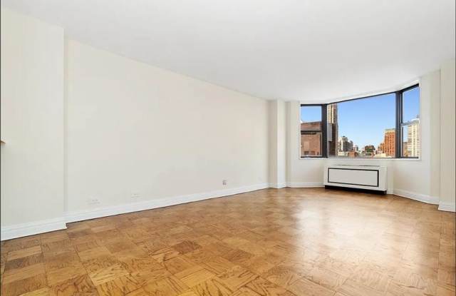 310 West 94th Street photos photos