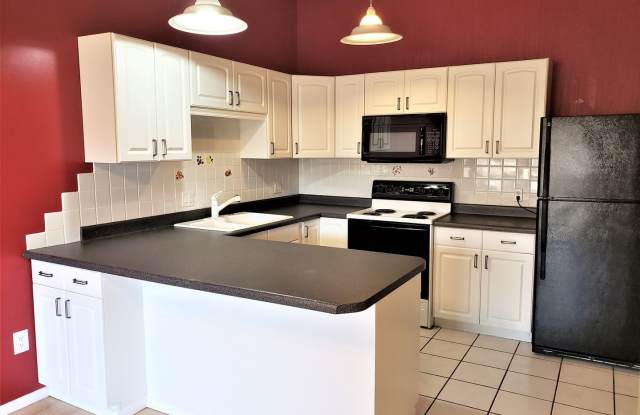 $600 Amazon Gift Card Special | 2 Bed, 1 Bath Condo for Rent in Ogden! Gallery 1