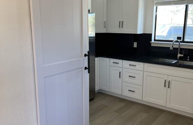 2247 Park St photos photos