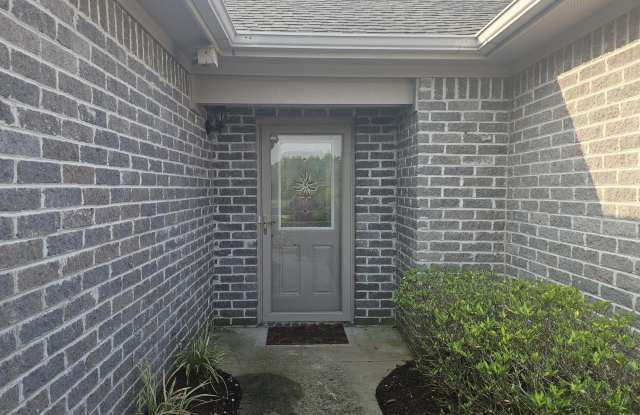 502 Castle Bay Drive Gallery 2