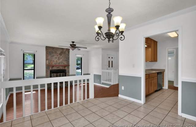 5529 Deep Hollow Court Gallery 4