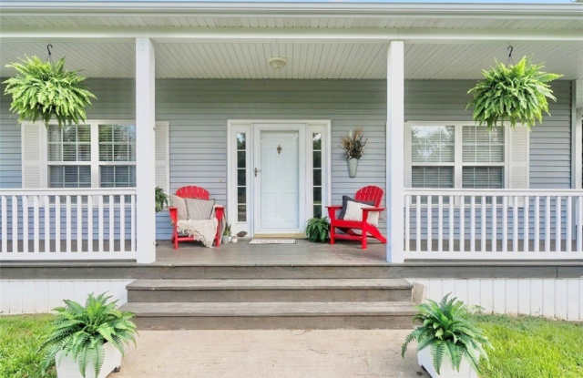 66 Lakeside Drive Gallery 1