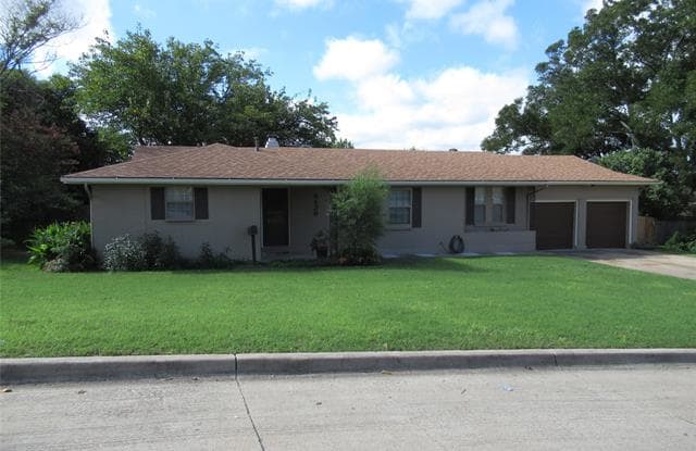 8429 Doreen Avenue - 8429 Doreen Avenue, Fort Worth, TX 76116