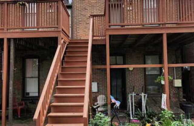 2415 S 10th St. photos photos