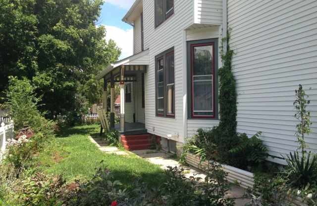 1024 Tippecanoe St Gallery 3