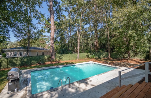 1814 Carol Pl - 1814 Carol Place, Tallahassee, FL 32304