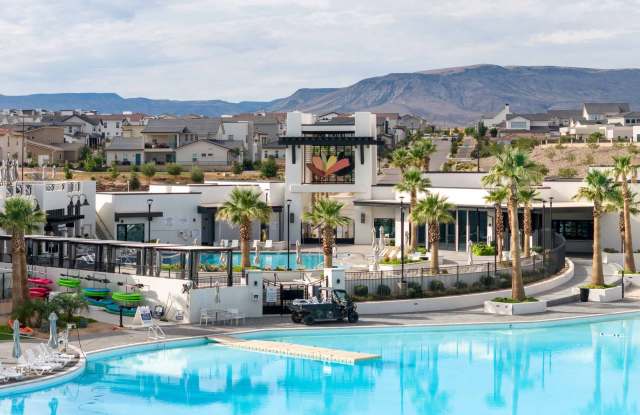 Live the Desert Color Lifestyle - 3 Bedroom Townhome photos photos