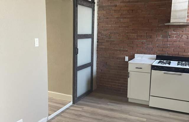 705 N St. Vrain unit: 13 photos photos